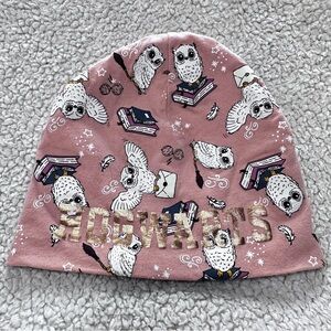 H&M Harry Potter Little Girls Hogwarts  Pink beanie hat, Owls, Books, Mail, 4T